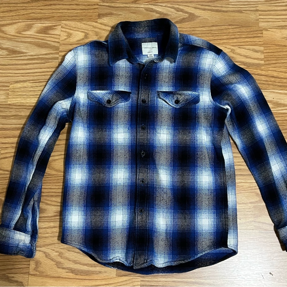 American Eagle Blue Black Plaid Flannel Button Up Shirt Men’s Small Classic Fit